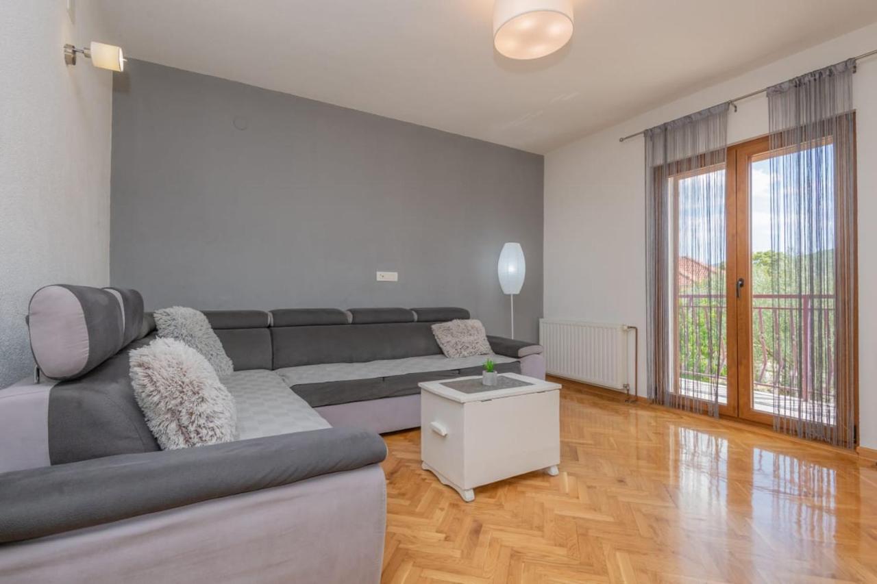 Holiday Home Tone, Makarska - Drum Екстер'єр фото